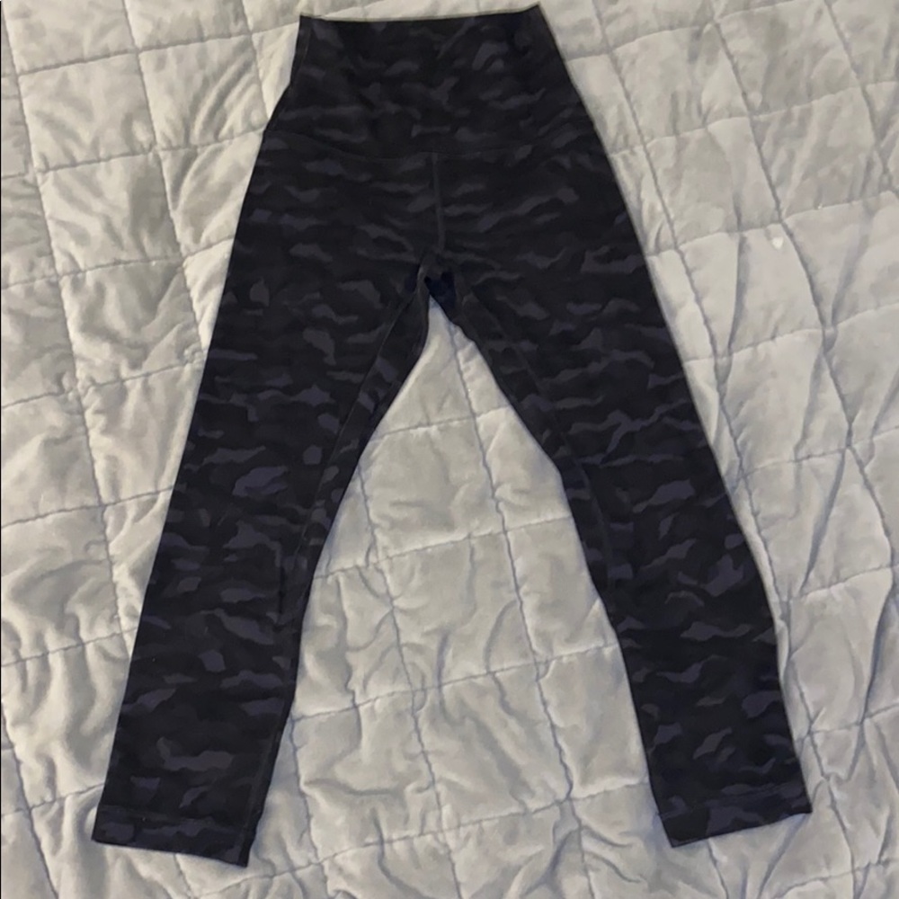 Lululemon Align Crop
